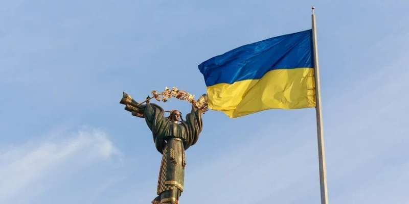 Інвестори готові вкладати гроші в Україну та Аргентину, але є нюанси — Bloomberg