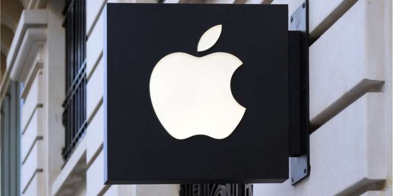 Йде ціла епоха. Хвалений відділ дизайну Apple втратив ще&nbsp;одну легенду