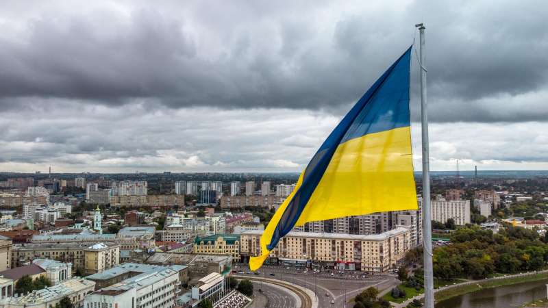 Guardian: Киев продвигает изучение украинского вместо русского в Британии