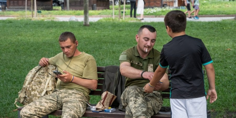 Ринок праці-2023: жінки активно займають &laquo;чоловічі&raquo; посади, ветерани хочуть мати власний бізнес